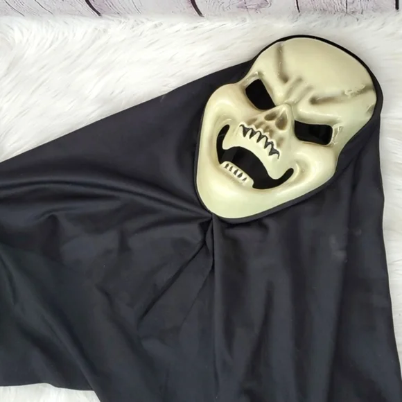 Vintage Y2K Scream Style Skeleton Ghostface Ghost Halloween Mask Molded Plastic - Picture 3 of 11